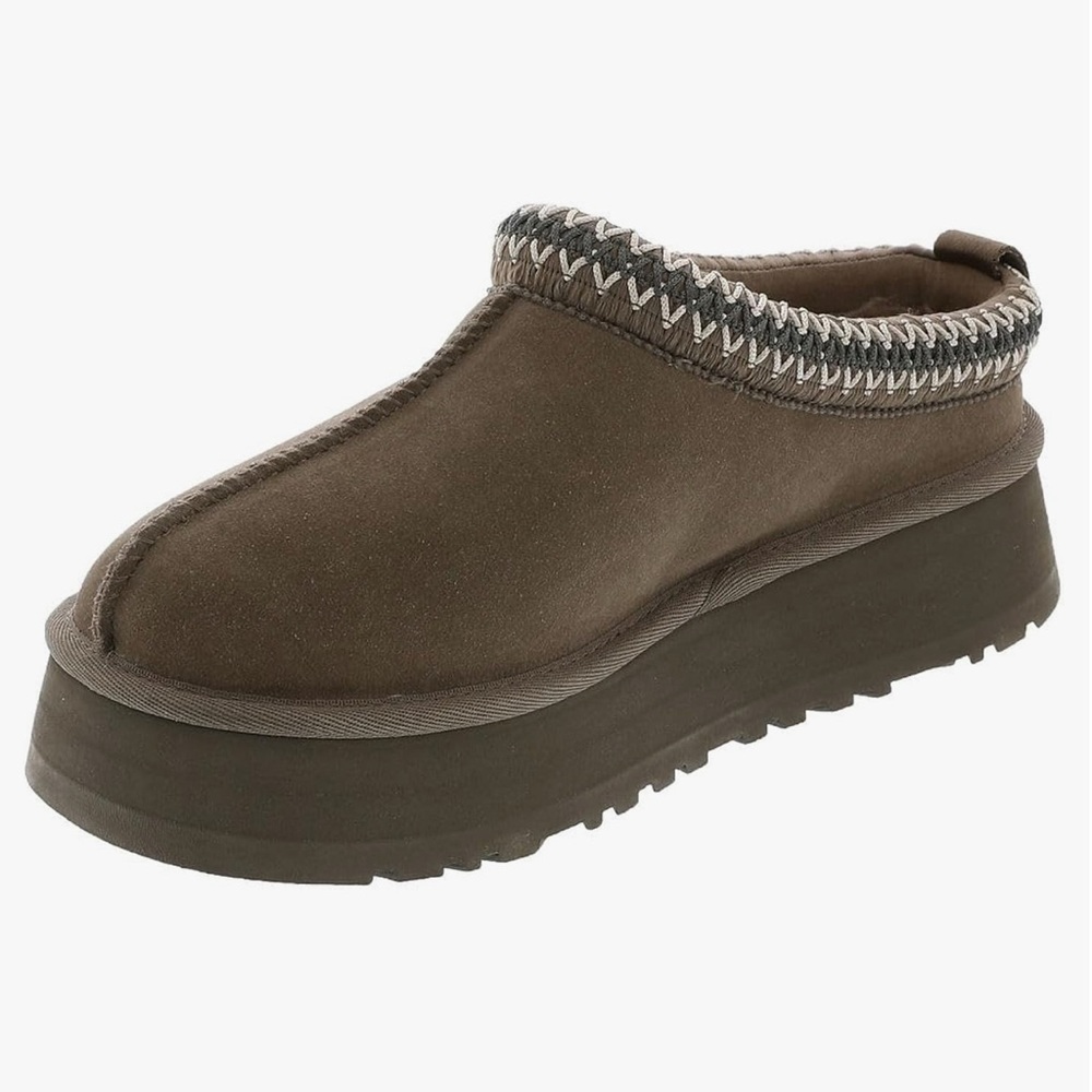 UGG Women’s Tazz Slipper | Size 7 | Color: Hickory | Brand new & never worn!